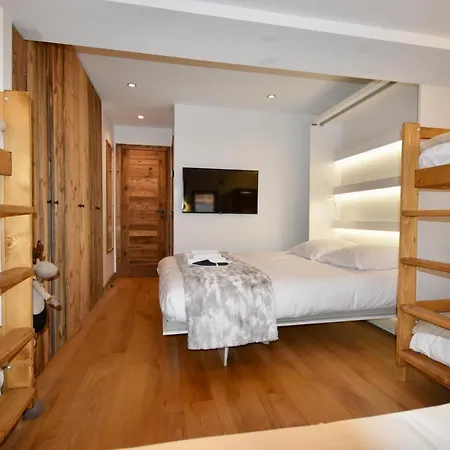De Luxe Avec Magnifique Vue A Courchevel, 5 Chambres, 15 Pers