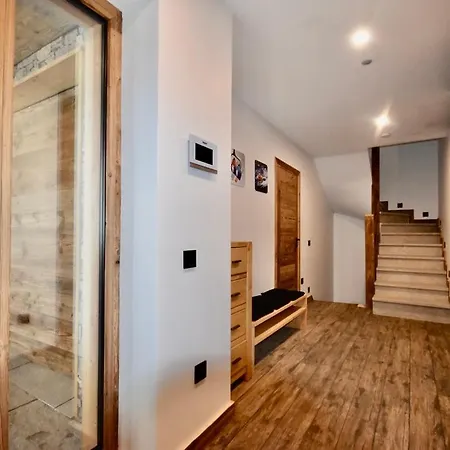 De Luxe Avec Magnifique Vue A Courchevel, 5 Chambres, 15 Pers * Courchevel