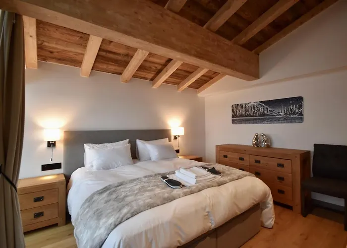 De Luxe Avec Magnifique Vue A Courchevel, 5 Chambres, 15 Pers شاليه كورشوفيل