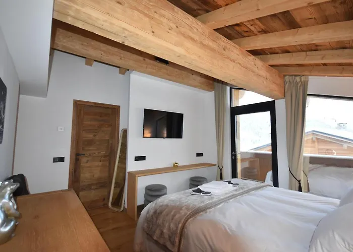 شاليه De Luxe Avec Magnifique Vue A Courchevel, 5 Chambres, 15 Pers *