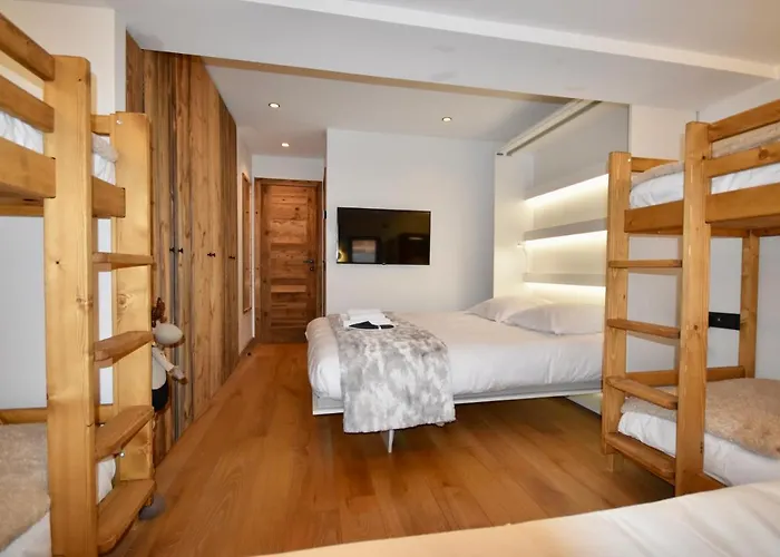 De Luxe Avec Magnifique Vue A Courchevel, 5 Chambres, 15 Pers