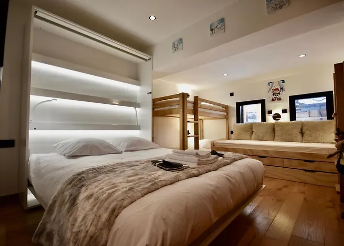 De Luxe Avec Magnifique Vue A Courchevel, 5 Chambres, 15 Pers كورشوفيل