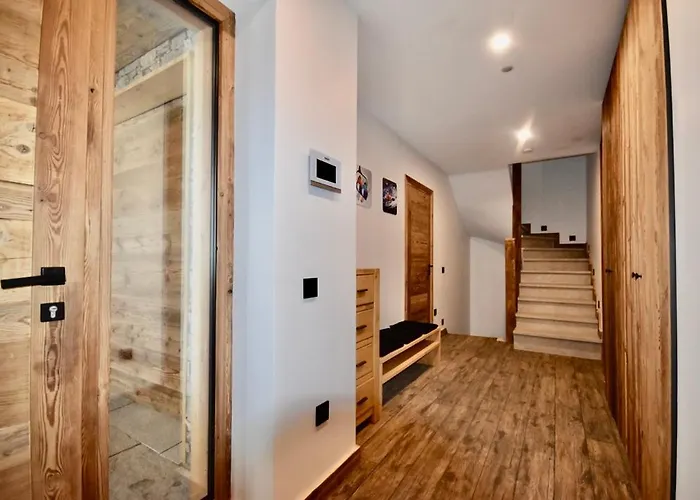 De Luxe Avec Magnifique Vue A Courchevel, 5 Chambres, 15 Pers * كورشوفيل